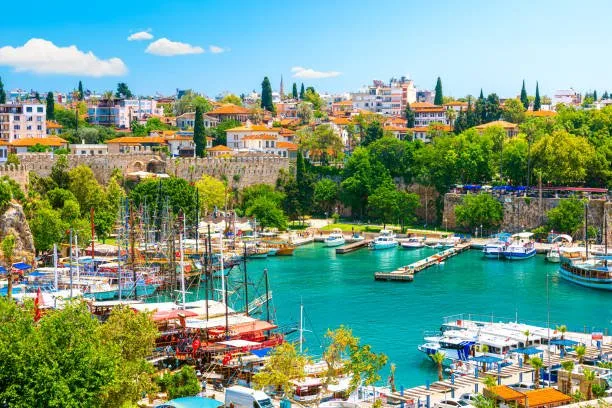 Antalya şehir manzarası